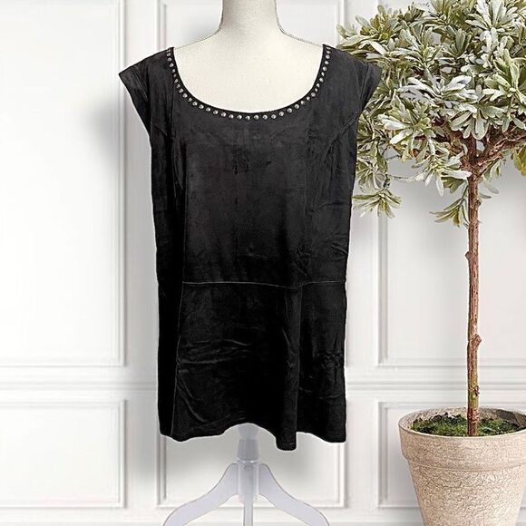 Torrid Black Faux Suede Studded Neckline Sleeveless Peplum Top Sz 4X - Picture 5 of 12